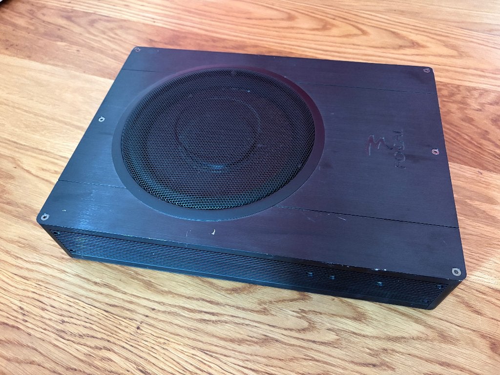 Focal sub caraudio I BUS 20 underseat, Auto diversen, Ophalen of Verzenden, Zo goed als nieuw