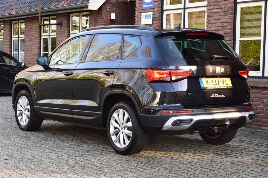 Seat Ateca 1.5 TSI Style Business Intense Trekhaak | Camera, Voorwielaandrijving, 1300 kg, 4 cilinders, Ateca