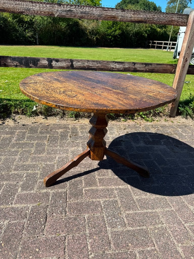 Antieke ovale eiken tafel – stevig blad & gesneden kolompoot, Ophalen, Gebruikt, 50 tot 100 cm, Landelijk, ambachtelijk