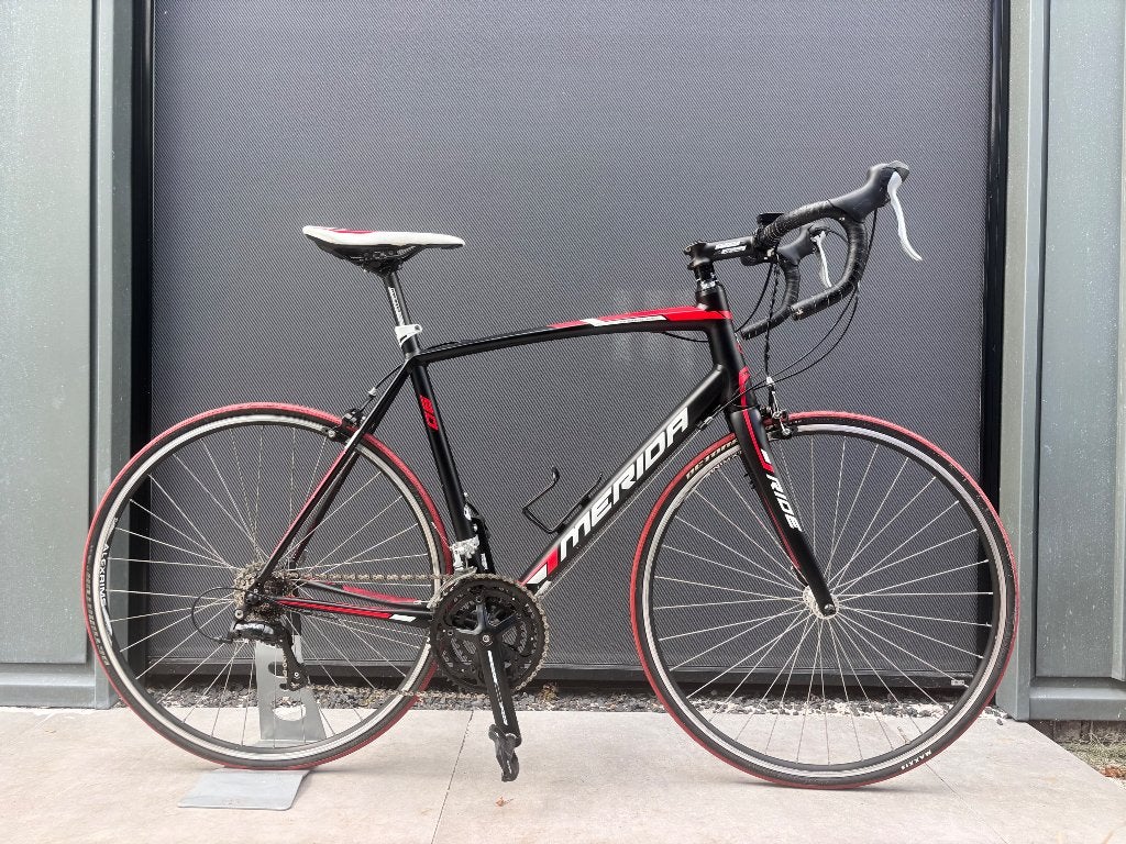 Merida Racefiets - Zwart/Rood, Goede Staat, 28 inch, Gebruikt, Velgrem, Meer dan 20 versnellingen