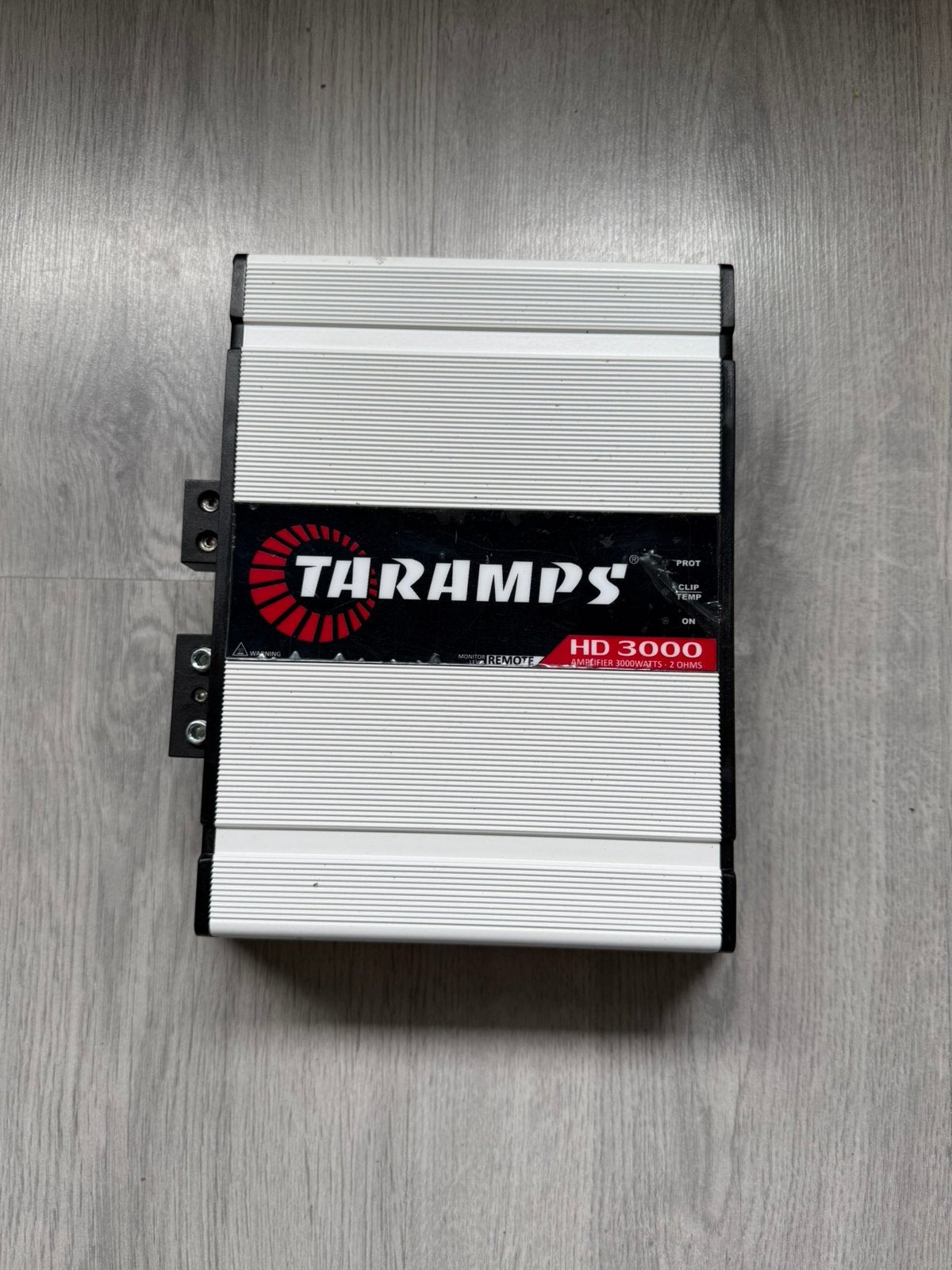 Tekoop Taramps HD3000 2ohm Zgan!, Auto diversen, Ophalen of Verzenden, Zo goed als nieuw
