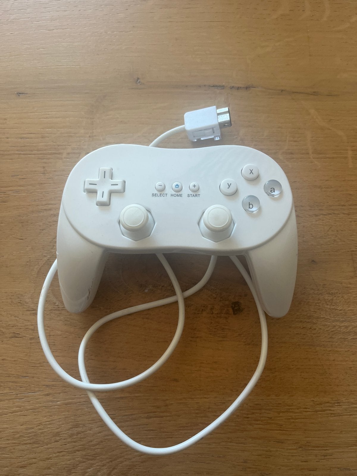 Wii Classic Controller Pro - Wit, Spelcomputers en Games, Ophalen of Verzenden, Zo goed als nieuw, Met 1 controller