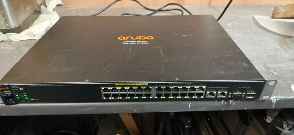 Aruba 2530-24 PoE+ Switch (J9779A) – 24 poorten  hoog segmen, Ophalen of Verzenden