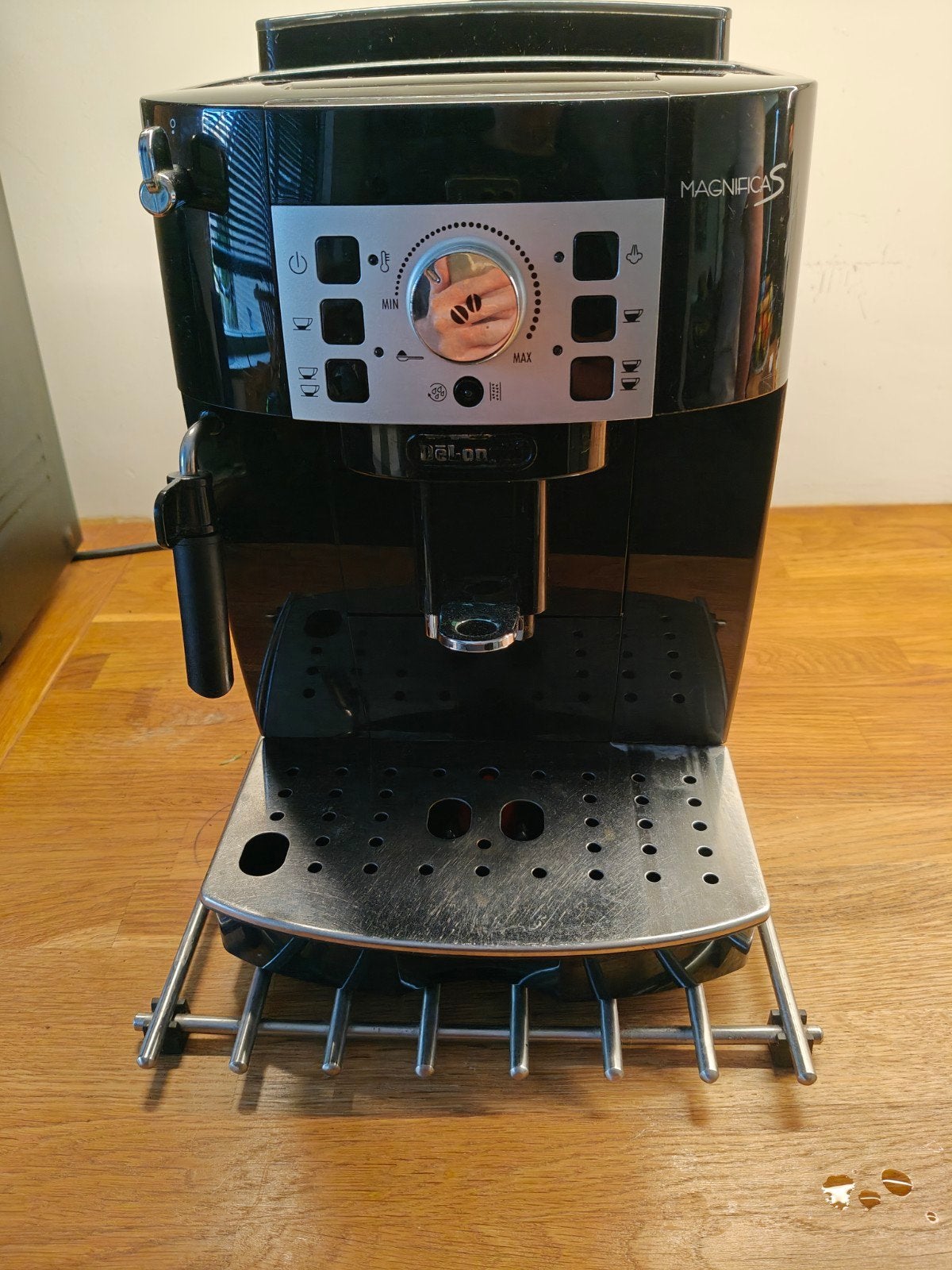 De'Longhi MagnificaS Coffee machine, Ophalen, Afneembaar waterreservoir, Gebruikt, Koffiemachine