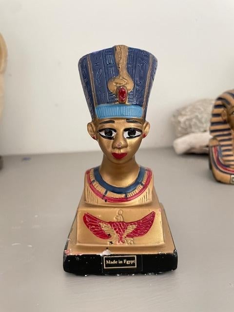 Buste / beeld. Egypte. Nefertite. Egyptenaren. Handgekleurd., Antiek en Kunst, Ophalen