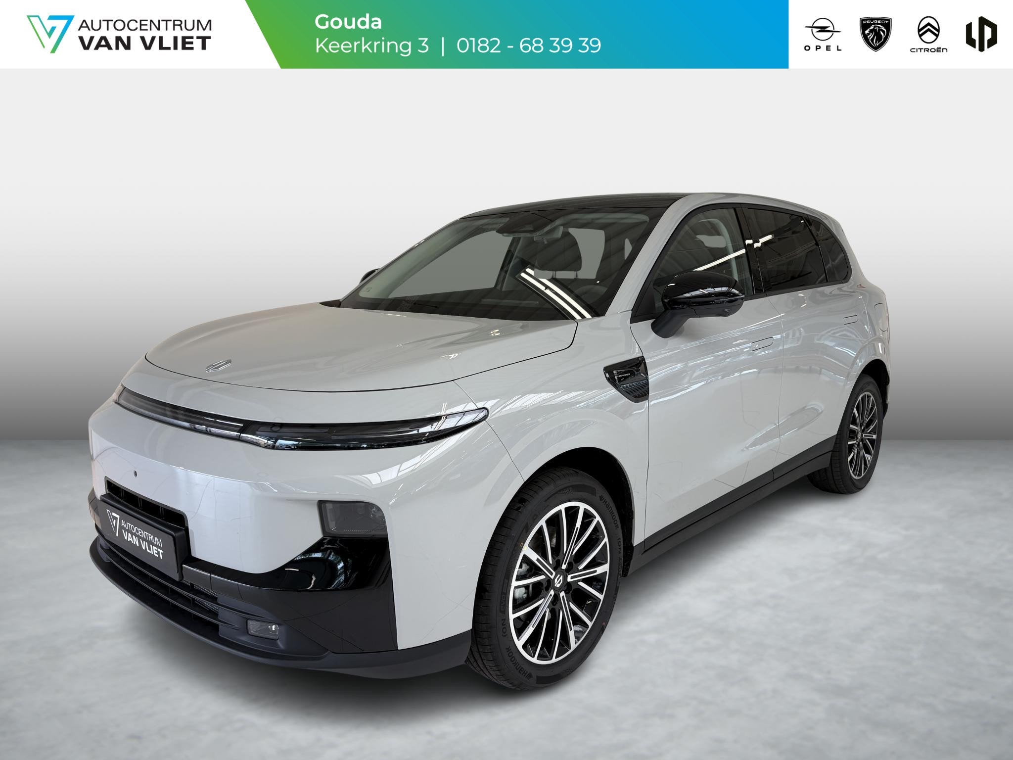 Leapmotor B10 Design Hybrid EV 18.8 kWh | Voorraad | Carplay, Auto's, Achterwielaandrijving, 4 cilinders, Bedrijf, Nieuw