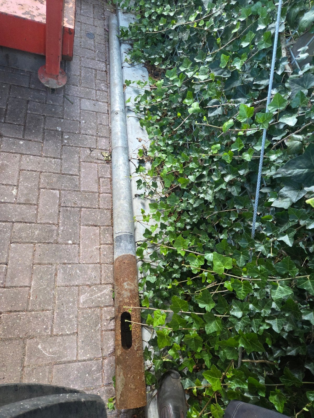 lantaarnpaal met buitenlamp, Telecommunicatie, Ophalen, Gebruikt, Mast