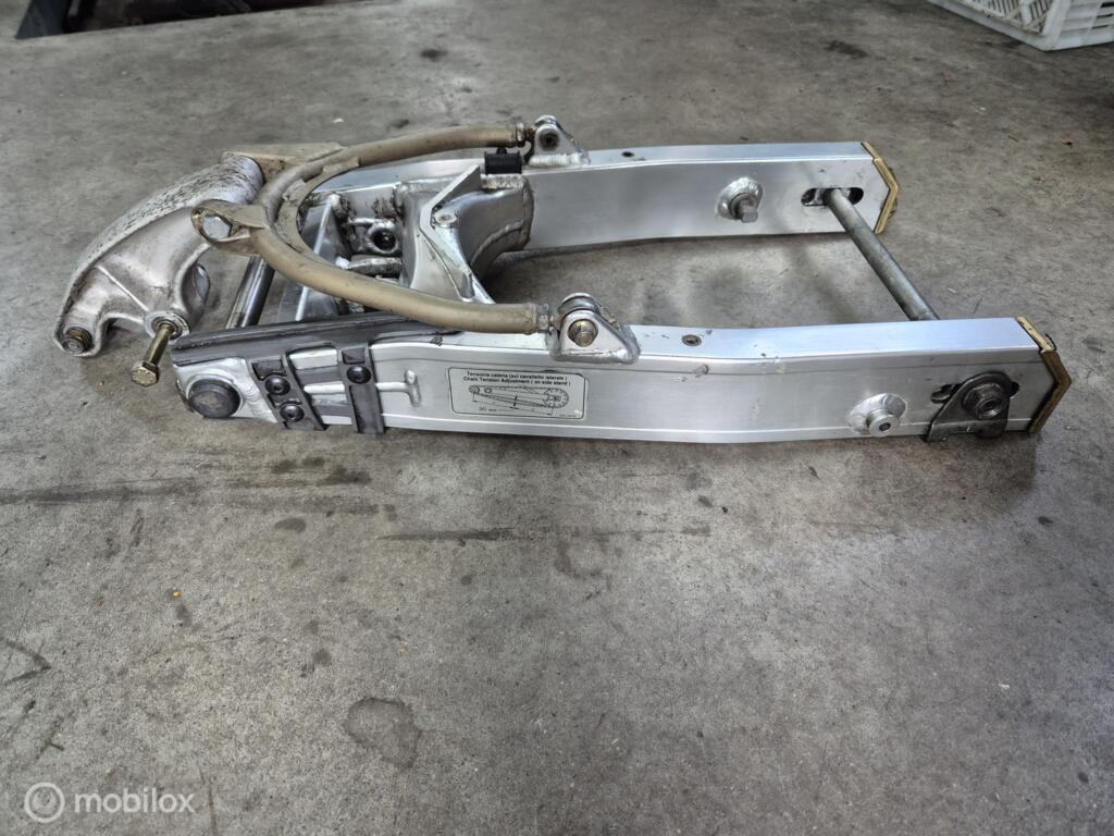 Aluminium achterbrug achtervork Monster 900 750 600 851 888, Motoren, Gebruikt, Factorystore.service@ducati.com, Ophalen of Verzenden