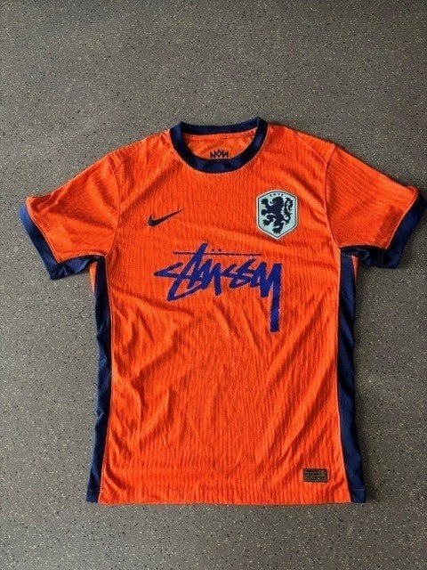 Oranje shirt, Maat L, Ophalen, Zo goed als nieuw, Shirt