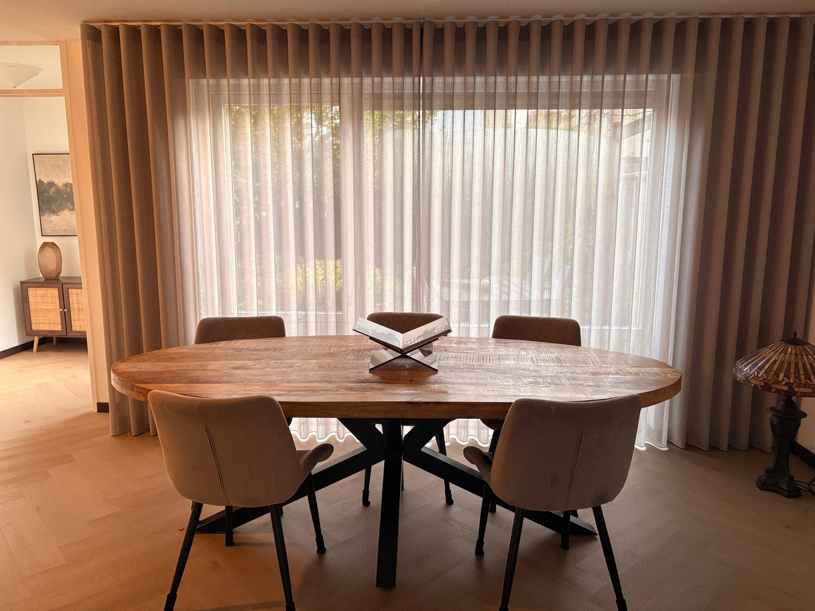 Mango houten eettafel ovaal 240x110 cm, Ophalen, 100 tot 150 cm, 200 cm of meer, Zo goed als nieuw