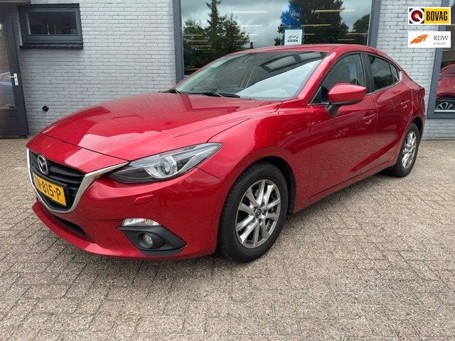 Mazda 3 2.0 TS+ | Trekhaak | Stoelverwarming | Navigatie | P, Auto's, Mazda, Voorwielaandrijving, Stof, Gebruikt, Zwart