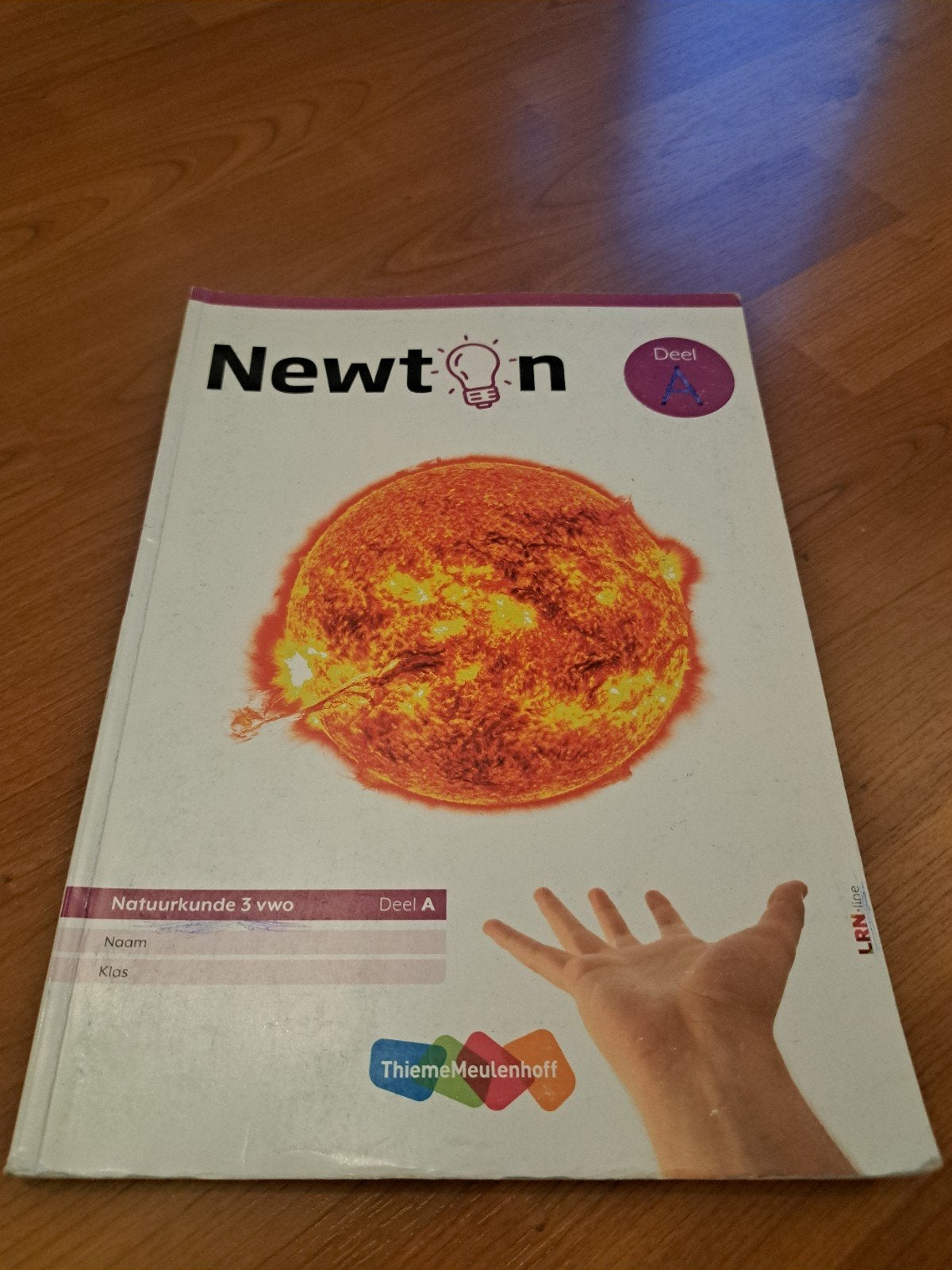 Newton Natuurkunde 3 vwo Deel A - ThiemoMeulenhoff, Ophalen of Verzenden, Gelezen, VWO, Natuurkunde