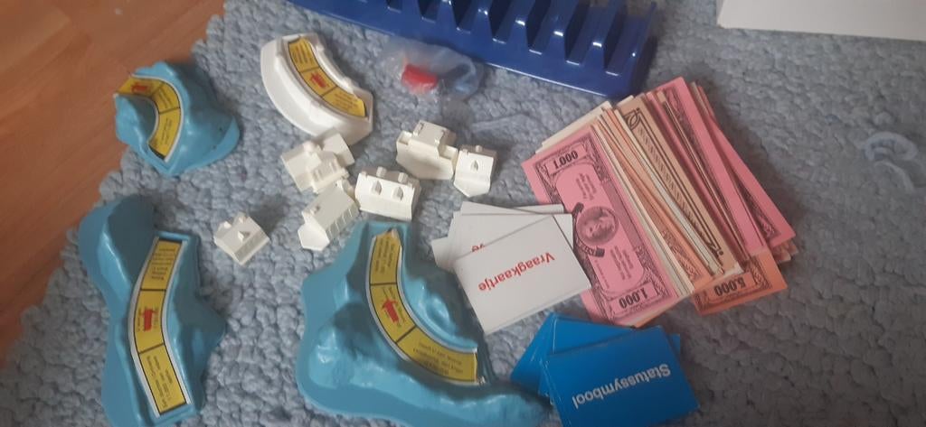 losse spelonderdelen o.a Risk, Levensweg, monopoly, Ophalen of Verzenden, Gebruikt, MB Spellen