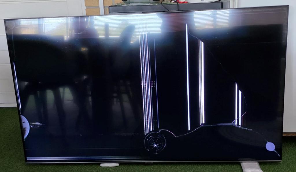 Samsung QE65Q64TAS QLED 2020 4K Smart TV Scherm Defect, Ophalen