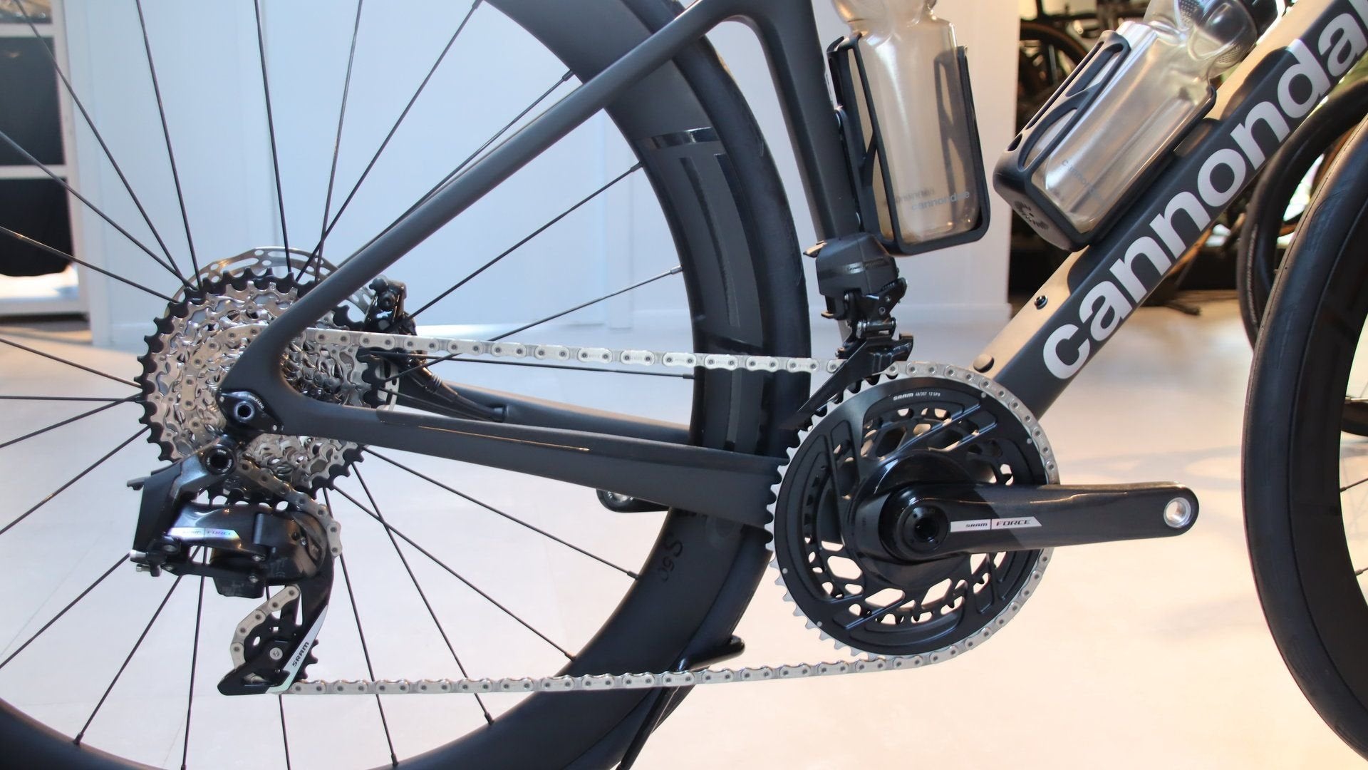 Cannondale 700 U S6 Evo Hi-Mod disc Maat 54 cm, Fietsen en Brommers, Fietsen | Racefietsen, Overige merken, Carbon, -, -