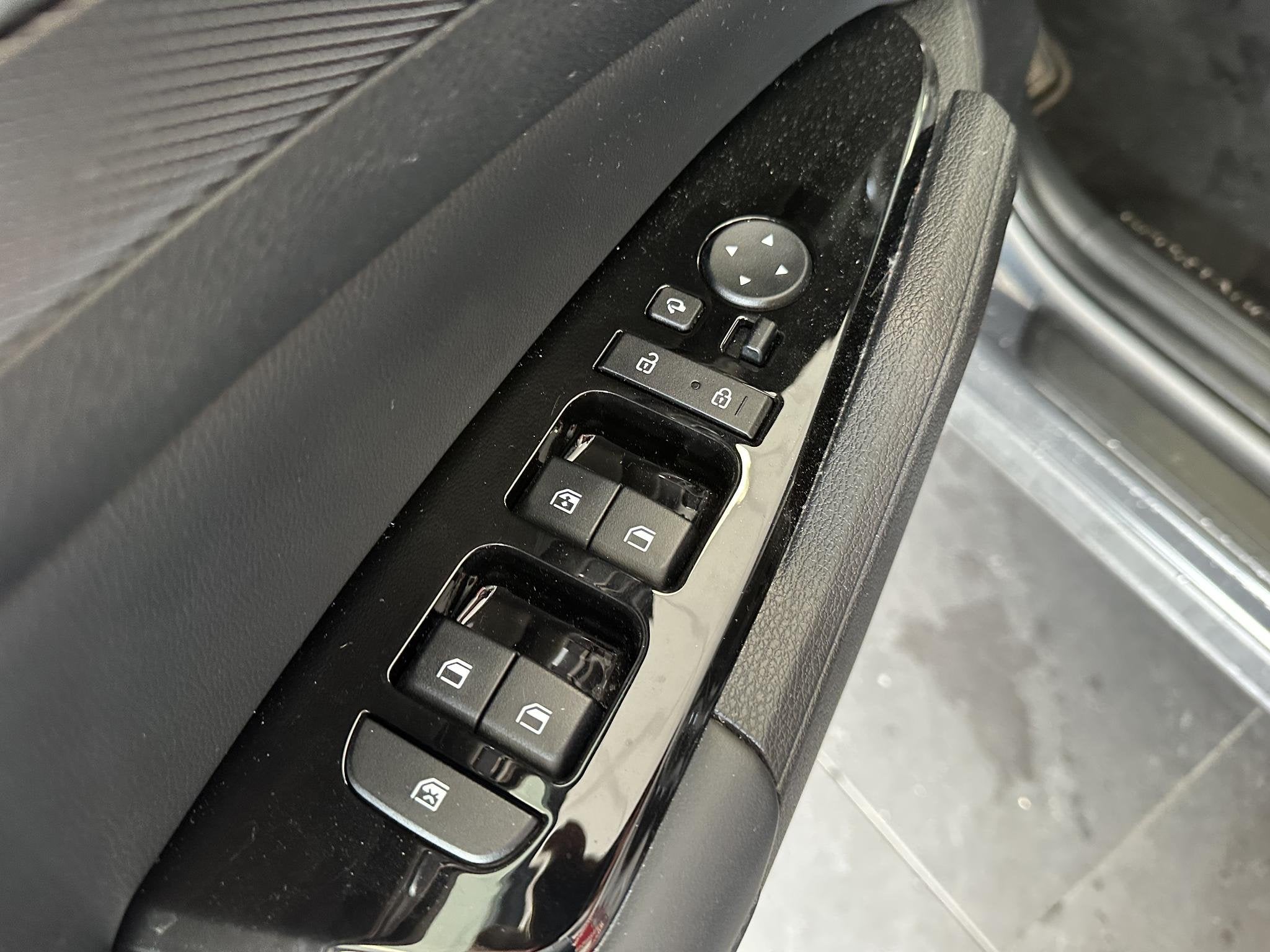 Kia Sportage 1.6 T-GDi Plug-in Hybrid AWD DynamicPlusLine, Auto's, Automaat, 14 kWh, Gebruikt, Euro 6