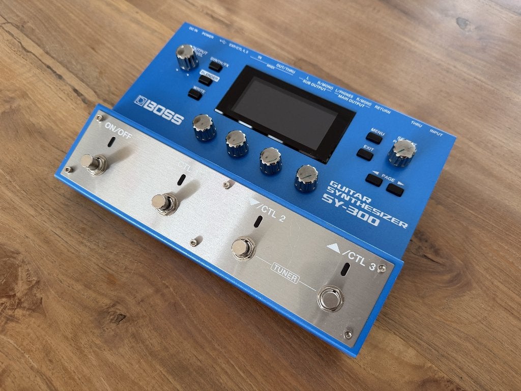 Boss SY-300 gitaar synthesizer, Muziek en Instrumenten, Effecten, Ophalen of Verzenden, Gebruikt