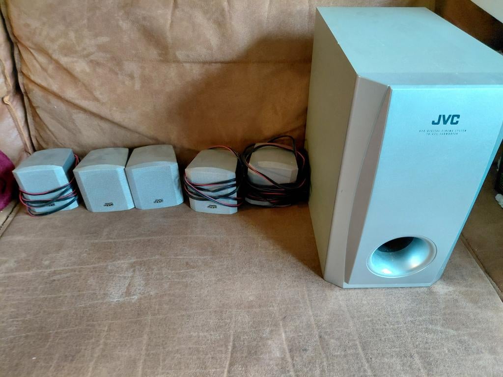 JVC Surroundset met Subwoofer - Compleet Systeem