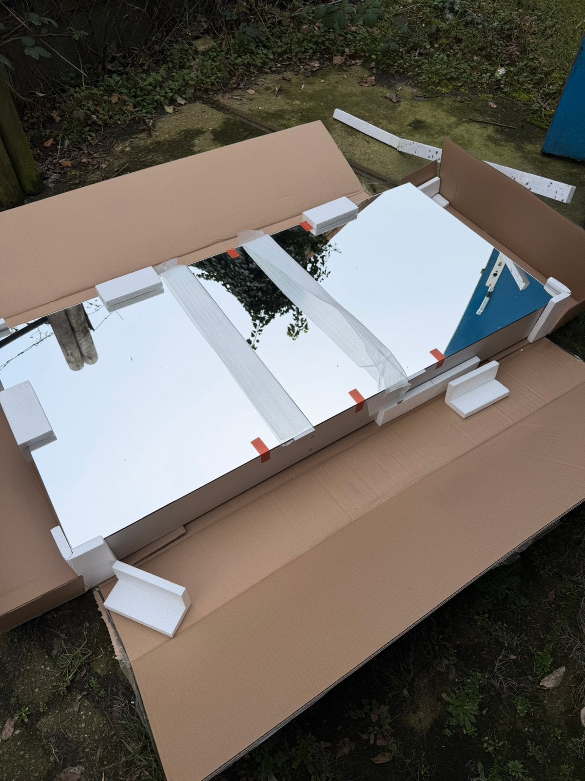 Badkamerspiegelkast nieuw ( 150 cm x 70 cm x 14 cm ), Huis en Inrichting, Kasten | Roldeurkasten en Archiefkasten, Ophalen, Zo goed als nieuw