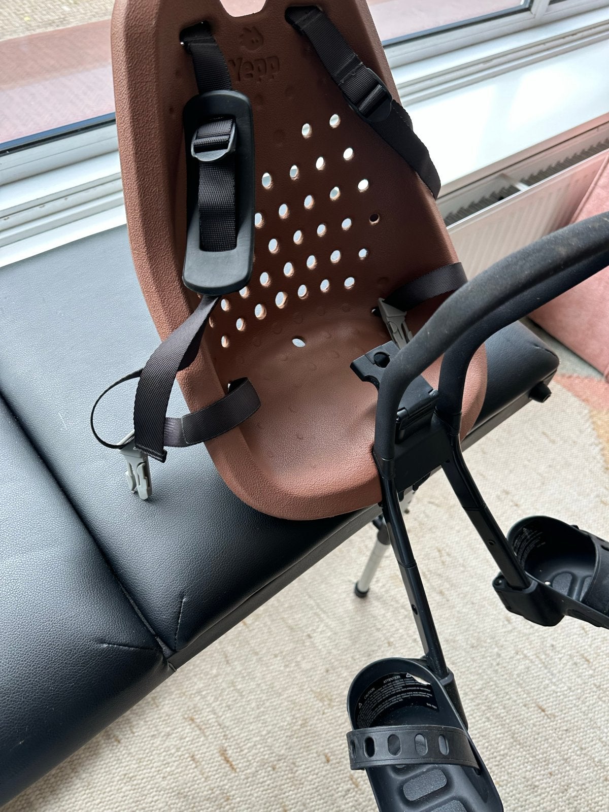 Yepp GMG Voorzitje - Bruin, Fietsen en Brommers, Ophalen, Voorzitje, 0 t/m 13 kg, Gebruikt