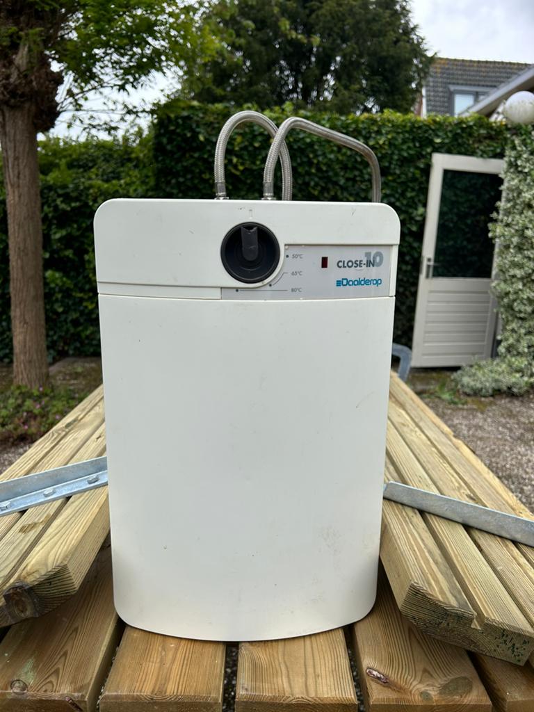 Te koop: Witte Daalderop boiler Close-In 10, Minder dan 20 liter, Ophalen, Gebruikt, Boiler