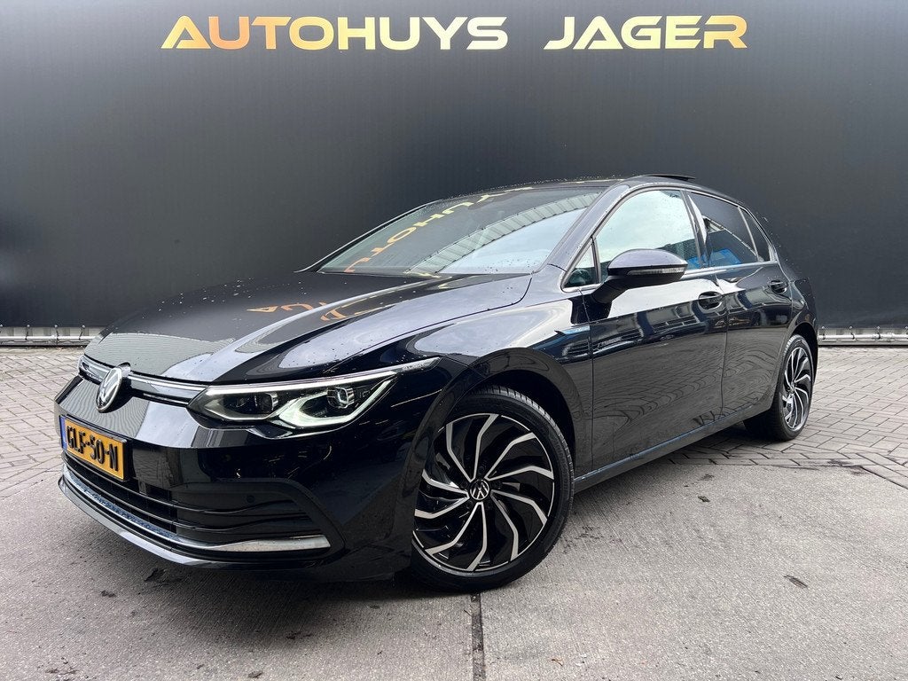 Volkswagen GOLF 1.5 TSI Pano Acc Memory IQ Lights Massage 4, Auto's, Voorwielaandrijving, Automatische klimaatregeling, Stof, 4 cilinders