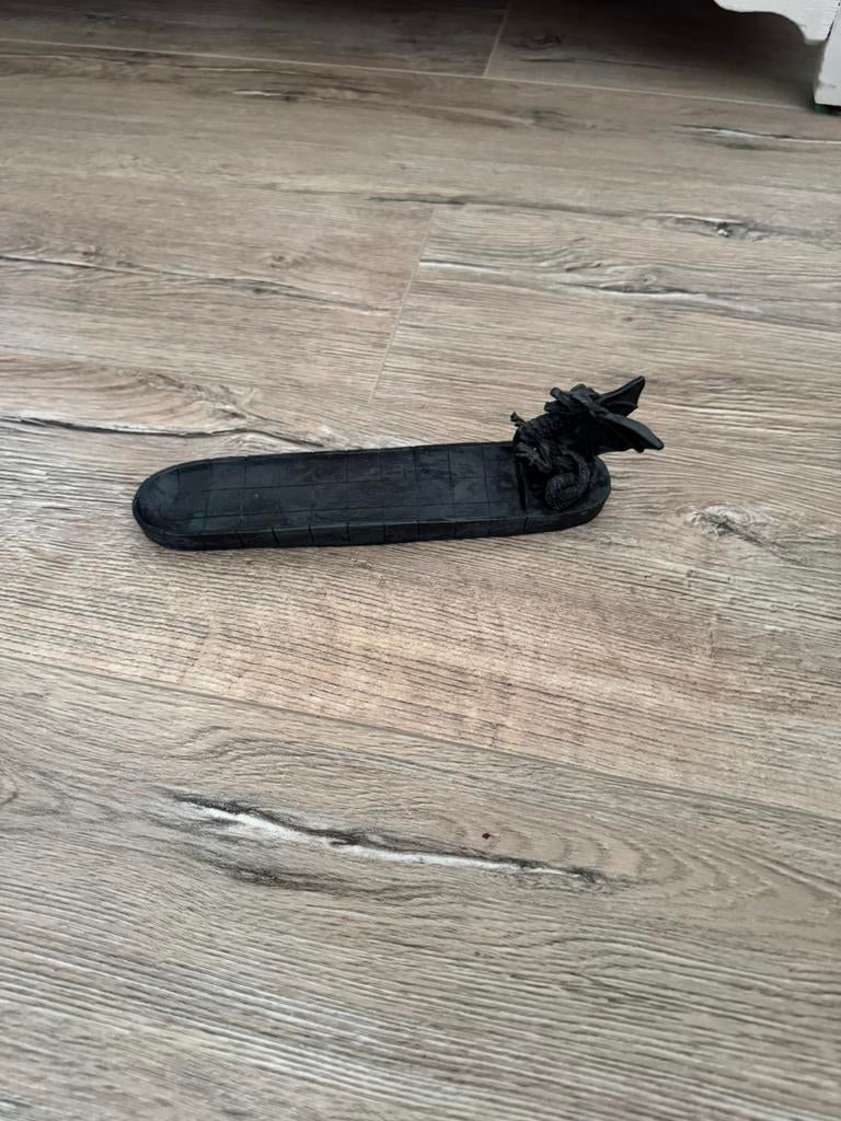 Draak wierrook houder, Huis en Inrichting, Ophalen of Verzenden, Zo goed als nieuw, Overige materialen, Minder dan 25 cm