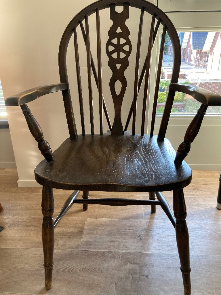 Windsor stoel Engels, Huis en Inrichting, Stoelen, Ophalen, Gebruikt, Bruin, Eén