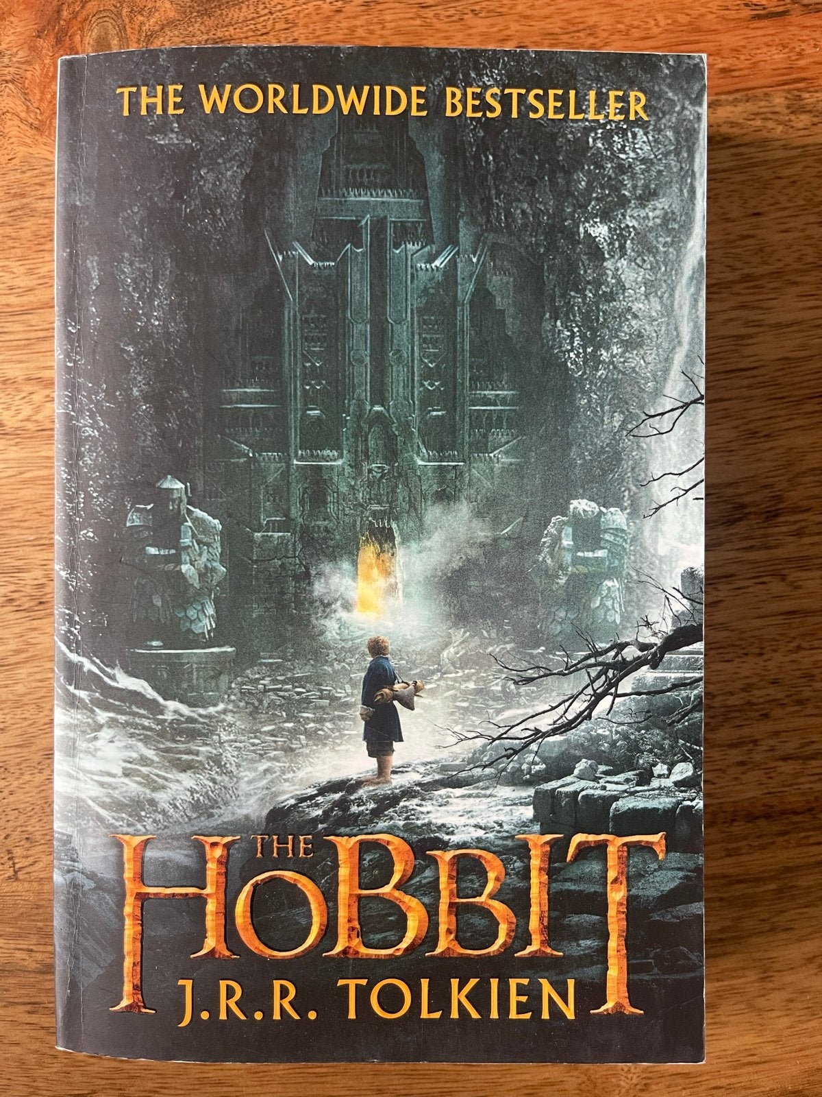 The Hobbit - Film tie-in editie 2013 - J.R.R. Tolkien, Boeken, Ophalen of Verzenden, Zo goed als nieuw