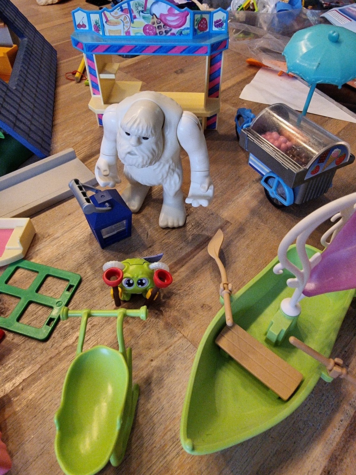Foto 2 van Grote collectie Playmobil met piratenschip