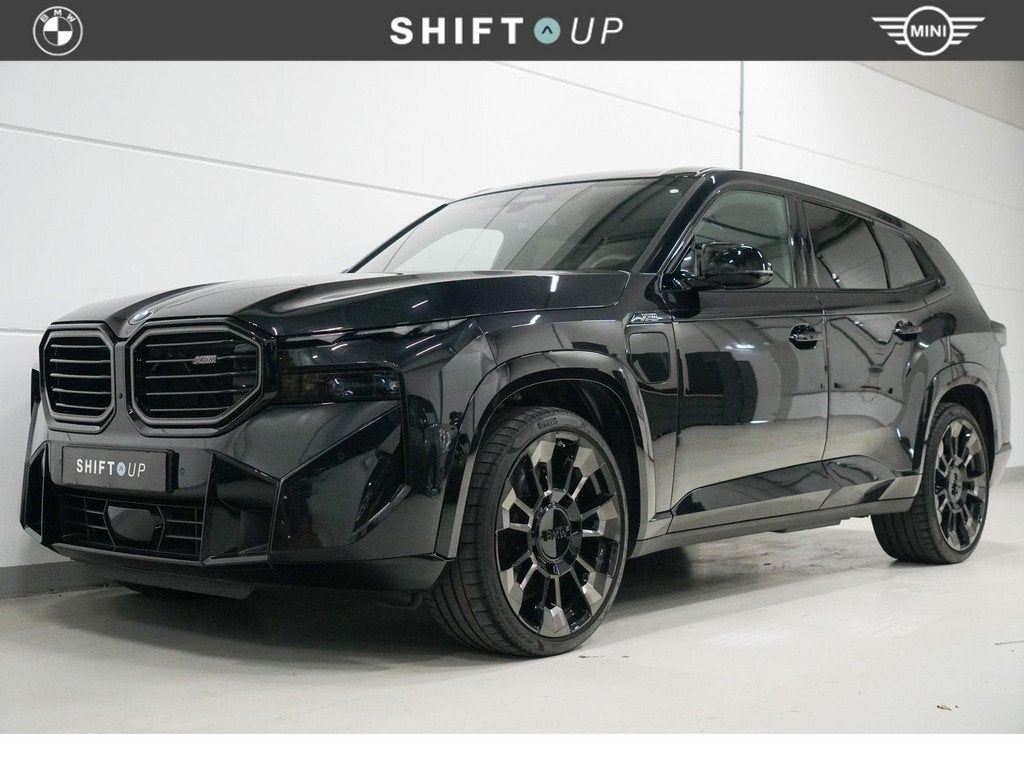 BMW XM 50e Massage | CoPilot | Stoelventilatie | Elektr. Tre, Auto's, BMW, Gebruikt, Zwart, Bedrijf, 30 kWh