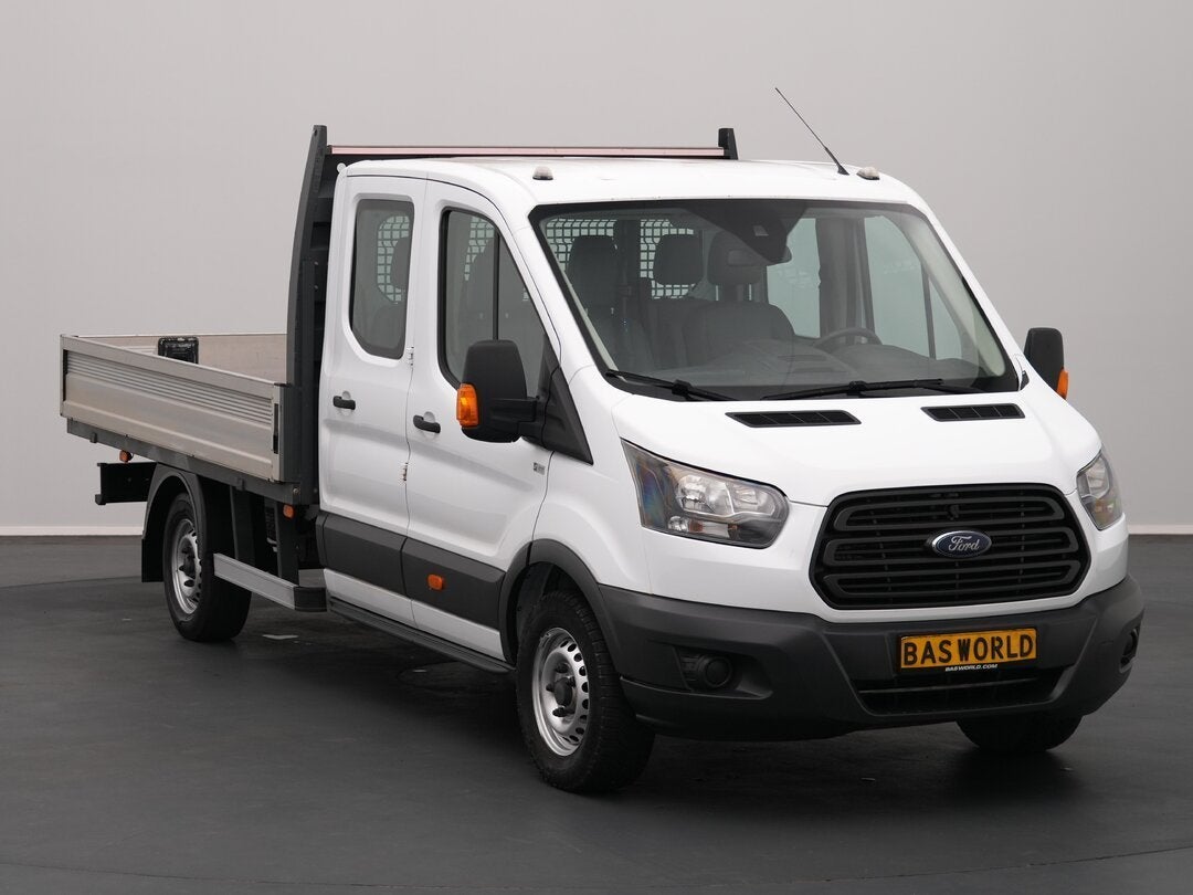 Ford Transit Dubbele Cabine Open Bak 130pk, Navigatie, Auto's, 2423 kg, Euro 6, 4 cilinders, 2000 kg