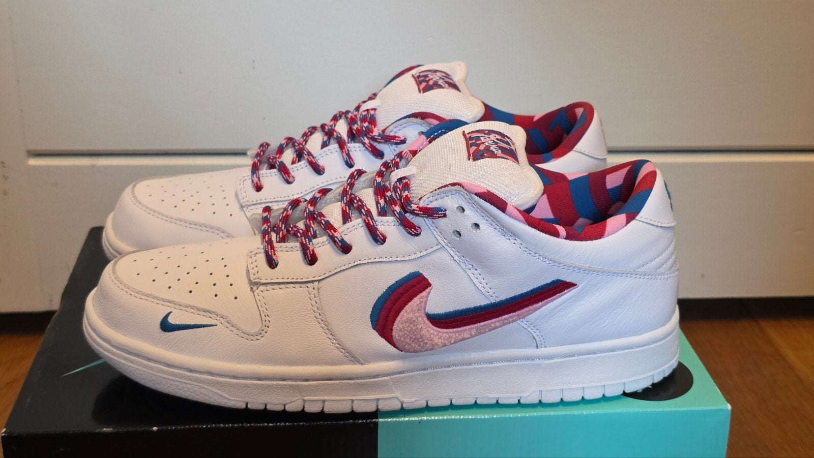 Nike SB Dunk Low Parra 2019 maat 44 DS, Nike SB, Verzenden, Wit, Nieuw