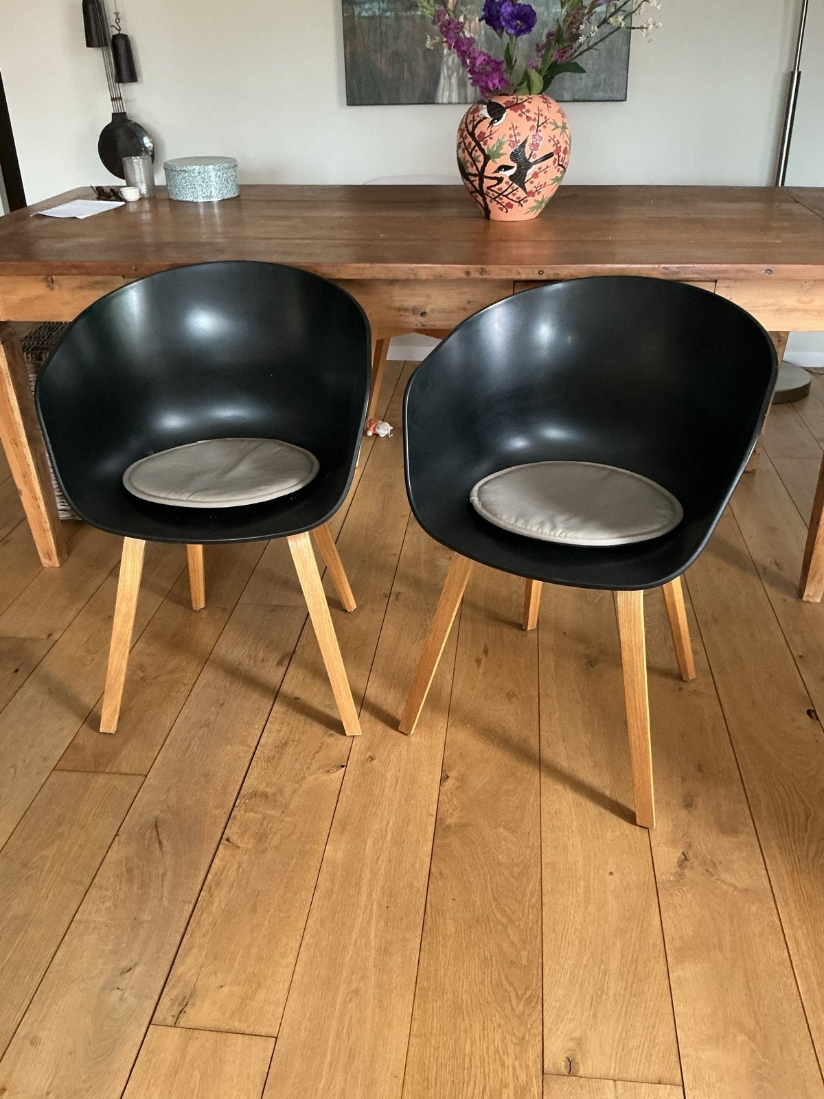 Set van 2 HAY About A Chair AAC22 stoelen - Zwart met hout, Gebruikt, Twee, Zwart, Ophalen of Verzenden