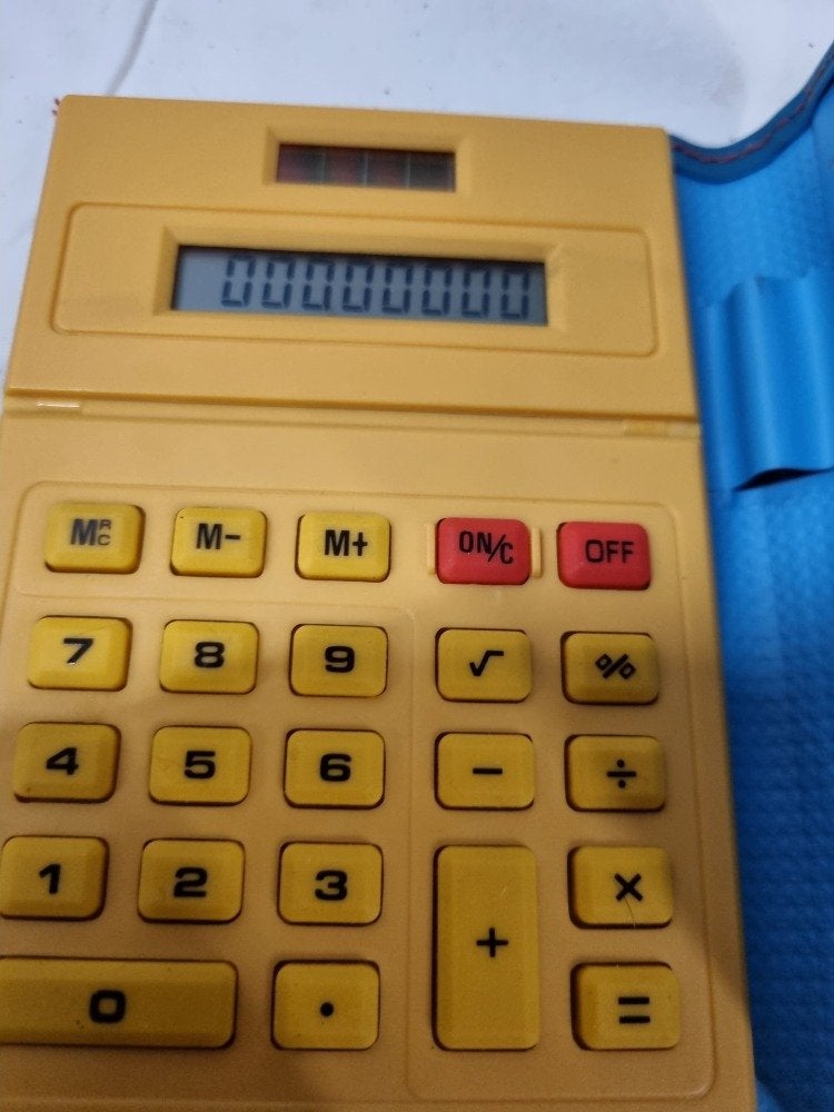 rekenmachine in mapje lichtenergie, Ophalen of Verzenden, 'T Olde Gre-j, Info@toldegrej.nl, Endepoelstraat 20f Didam