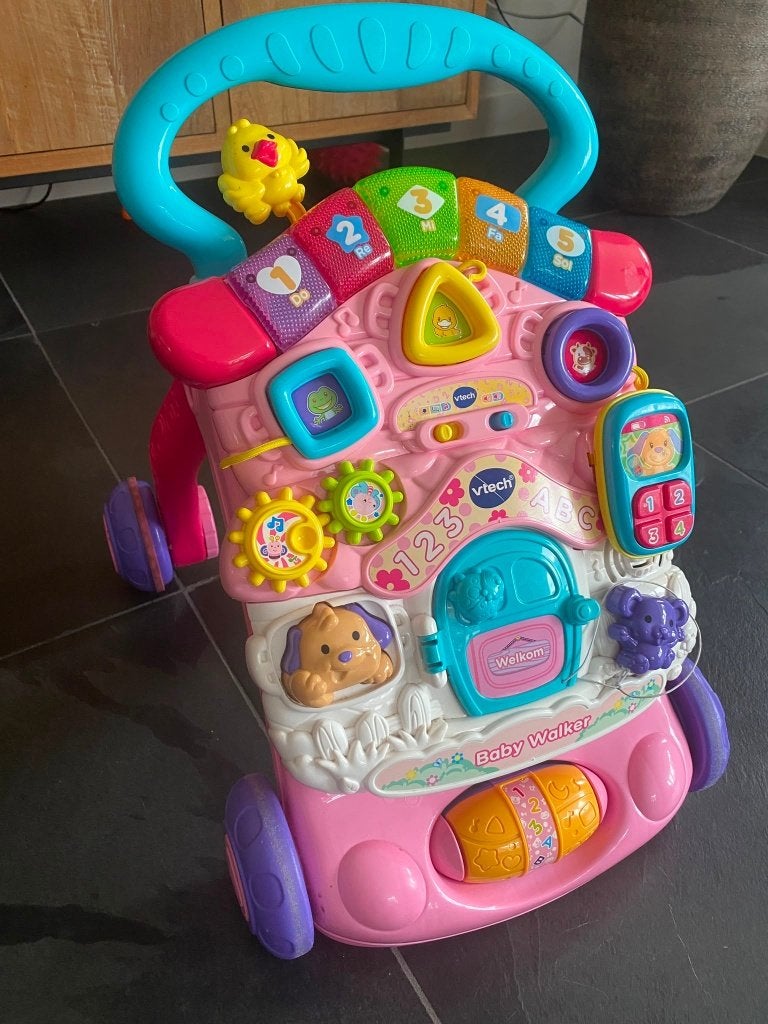 Baby walker vtech, Kinderen en Baby's, Speelgoed | Vtech, Ophalen, Zo goed als nieuw, 6 maanden tot 2 jaar