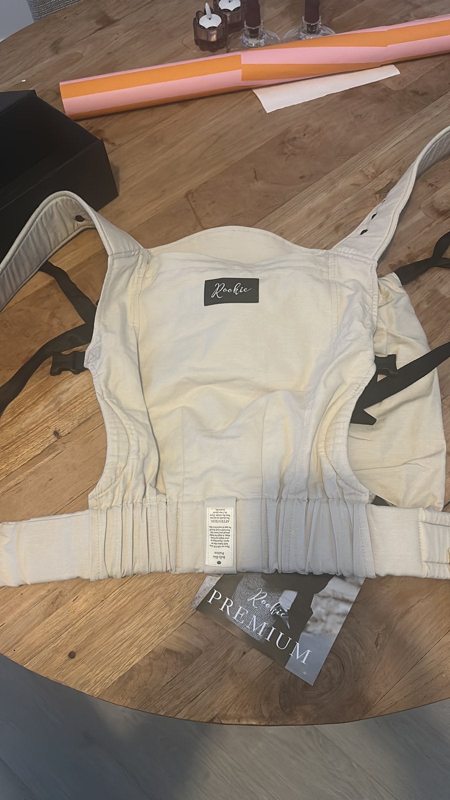 Rookie premium draagzak beige! Echt als nieuw, Kinderen en Baby's, Babydragers en Draagdoeken, Ophalen of Verzenden, Zo goed als nieuw