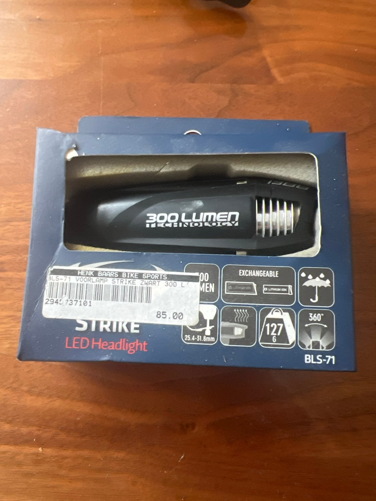 BBB Strike 300 Lumen LED Fietsvoorlicht BLS-71, Fietsen en Brommers, Voorlicht, Ophalen of Verzenden, Accu, Oplaadbaar