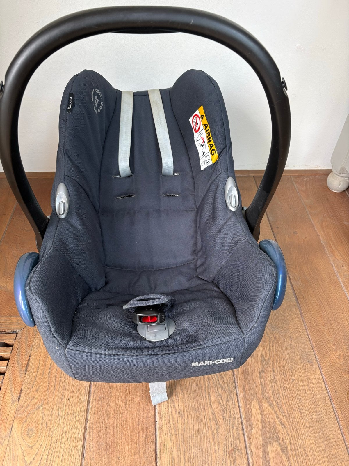 Maxi-Cosi Cabriofix autostoel met Koeka hoes, Ophalen of Verzenden, 0 t/m 13 kg, Maxi-Cosi, Gebruikt