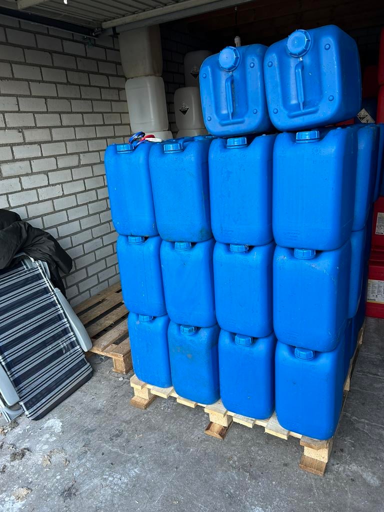 Jerrycans 20 liter  Un gekeurd 2,99, Minder dan 75 liter, Ophalen, Zo goed als nieuw