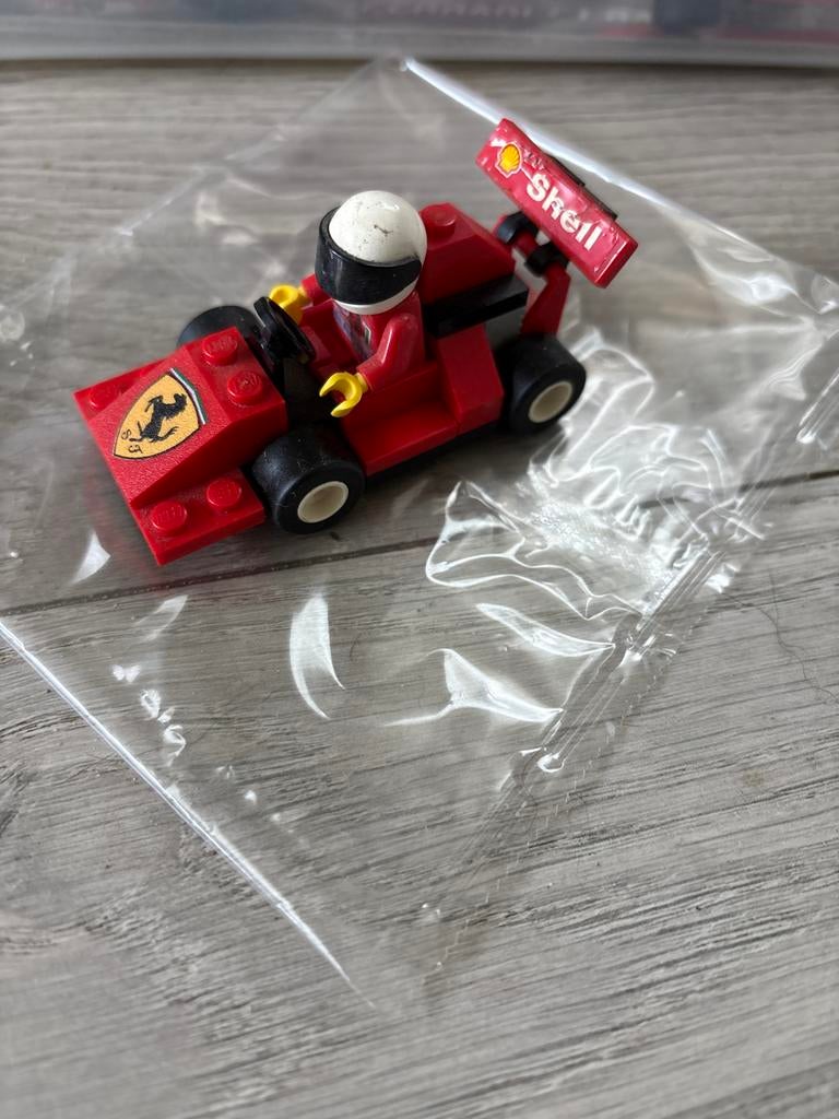 Lego Ferrari auto uit set #1253, Kinderen en Baby's, Speelgoed | Speelgoedvoertuigen, Ophalen of Verzenden, Gebruikt