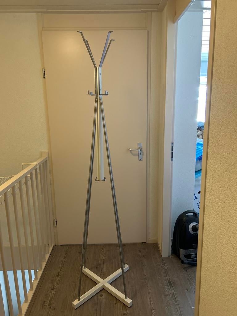 IKEA Kapstok Klädhängare Staande Kapstok Metaal Wit/Zilver, Ophalen of Verzenden, Zo goed als nieuw, Staande kapstok, 150 tot 200 cm