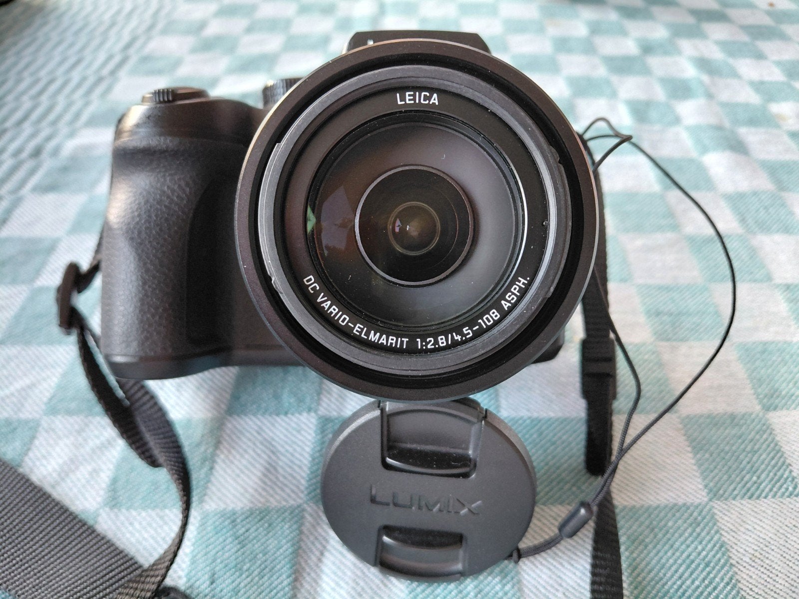 Panasonic Lumix DMC-FZ300 Bridgecamera met accessoires, Ophalen, Panasonic, Zo goed als nieuw, Beeldstabilisatie