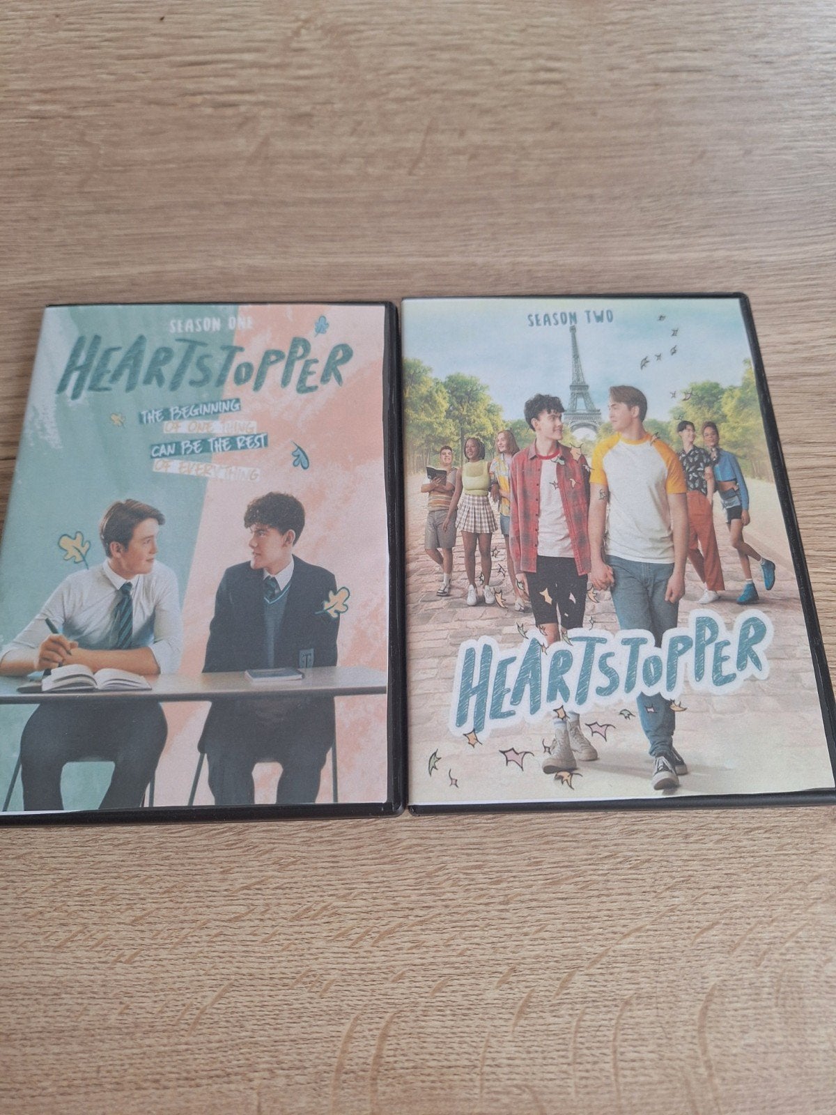 Heartstopper Seizoen 1 en 2 Nederlands gesproken, Verzenden, Zo goed als nieuw