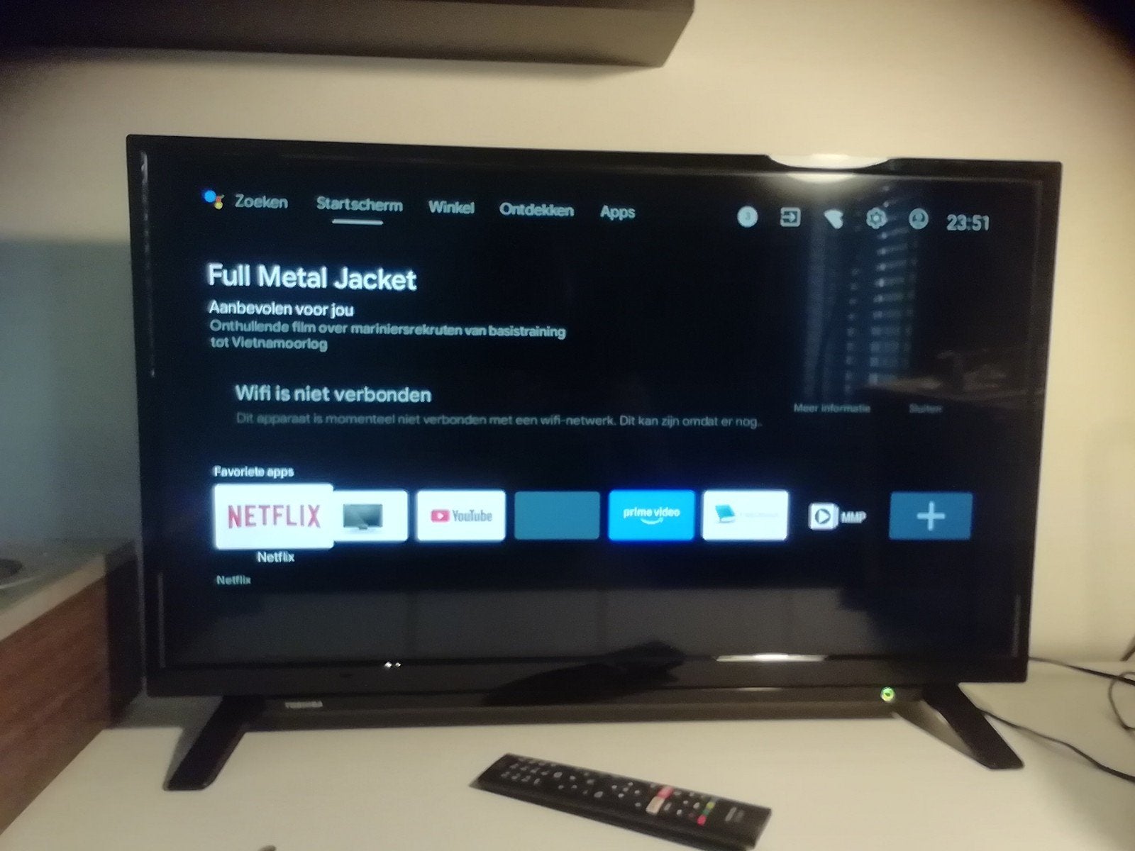 32 inch Toshiba smart tv., Ophalen, Toshiba, 50 Hz, Zo goed als nieuw