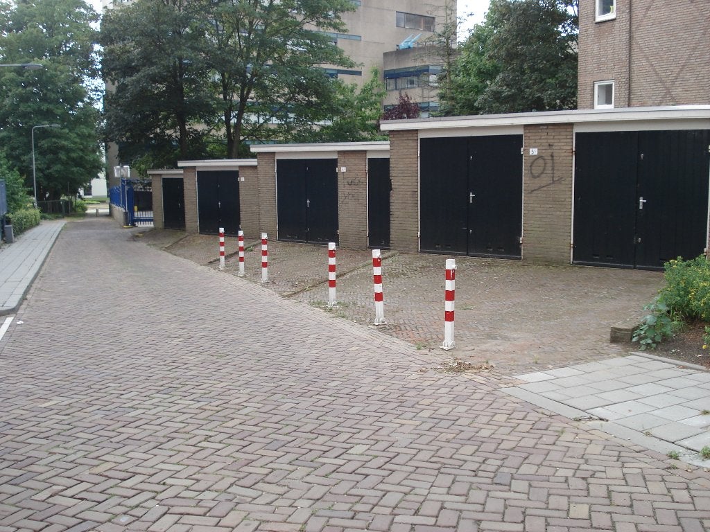 Diepe garagebox met electra Arnhem Noord