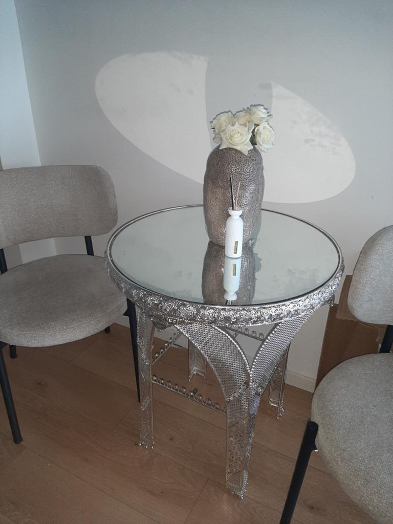 Bijzettafel, Huis en Inrichting, Tafels | Bijzettafels, Ophalen of Verzenden, Rond, Minder dan 55 cm, 45 tot 60 cm