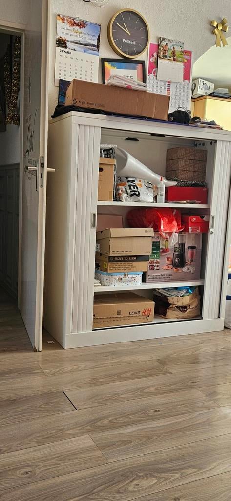 Kast met roldeuren, Ophalen of Verzenden