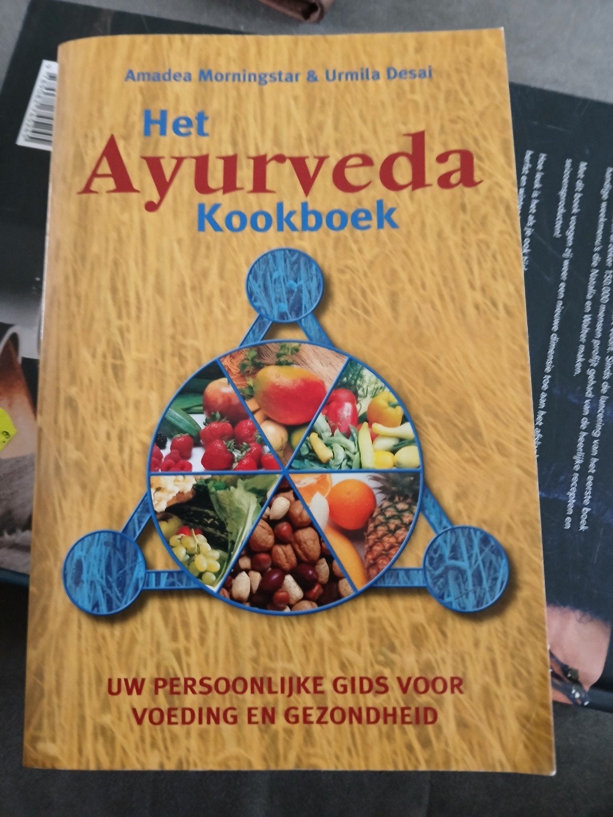 Het Ayurveda kookboek-A. Morningstar, Ophalen of Verzenden, Gelezen