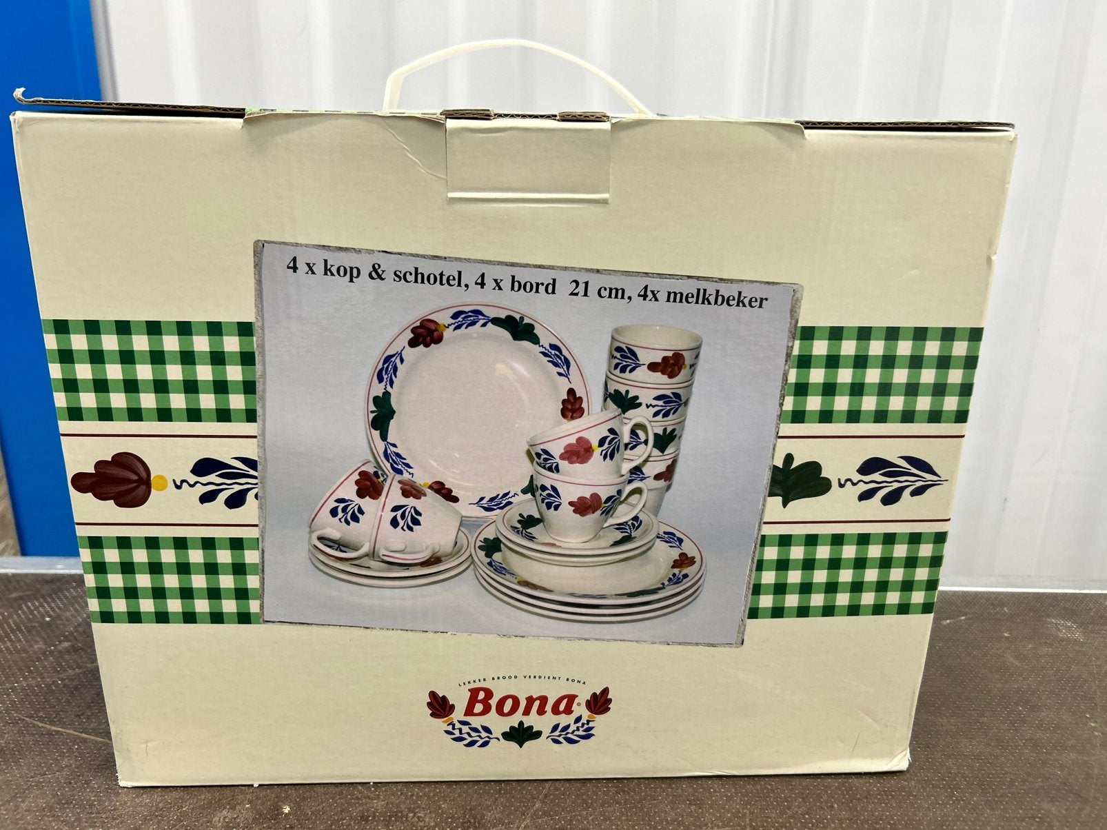• nieuwe Bona 16-delige Boerenbont Serviesbox*, Div, Ophalen of Verzenden, Zo goed als nieuw, Bord(en)